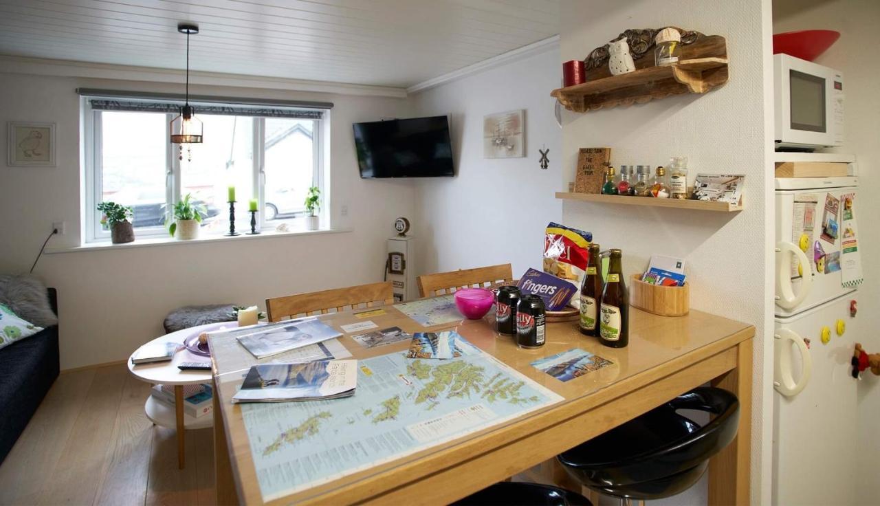 Romantic Klaksvik apartment Bagian luar foto